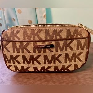 Michael Kors accessory bag